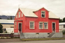 Tipical house in Akureyri. 이미지 (106395154) - 게티이미지뱅크 Tipical house in Akureyri.
