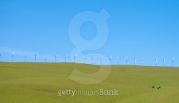 panoramic shot of green hill with wind turbines 이미지 (98081254) - 게티이미지뱅크 panoramic shot of green hill with wind turbines