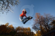 Jumping Roller-skater 이미지 (136324436) - 게티이미지뱅크 Jumping Roller-skater
