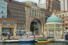 water taxis inside historic rowes wharf boston massachusetts in winter 이미지 (125935987) - 게티이미지뱅크 water taxis... 