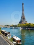 View of a living barge on the Seine in Paris 이미지 (135786453) - 게티이미지뱅크 View of a living barge on the Seine in Paris