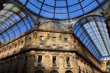 Glass gallery 이미지 (131736639) - 게티이미지뱅크 Glass gallery