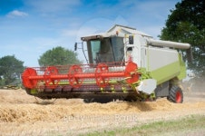 Combine Harvester 이미지 (138295277) - 게티이미지뱅크 Combine Harvester