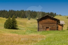 hut at the Dolomites, Italy 이미지 (157300261) - 게티이미지뱅크 hut at the Dolomites, Italy