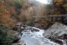 Mountain River Bridge 이미지 (110877719) - 게티이미지뱅크 Mountain River Bridge