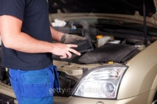 Mechanic with Digital Tablet 이미지 (134178175) - 게티이미지뱅크 Mechanic with Digital Tablet