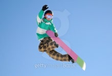 snowboarder jump 이미지 (120673624) - 게티이미지뱅크 snowboarder jump