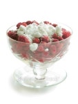 strawberries with sugar powder 이미지 (126227246) - 게티이미지뱅크 strawberries with sugar powder