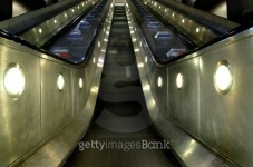 Undergroud escalator. 이미지 (123823923) - 게티이미지뱅크 Undergroud escalator.