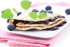 crepe with jam 이미지 (135728458) - 게티이미지뱅크 crepe with jam