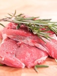 raw red meat 이미지 (183753934) - 게티이미지뱅크 raw red meat