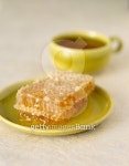Plated Honeycomb and Cup of Tea 이미지 (160110537) - 게티이미지뱅크 Plated Honeycomb and Cup of Tea