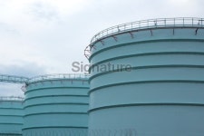 Fuel storage tanks 이미지 (177377550) - 게티이미지뱅크 Fuel storage tanks