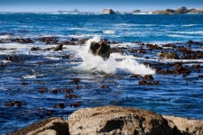 Isolated rock with spray 이미지 (177269684) - 게티이미지뱅크 Isolated rock with spray
