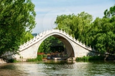 Traditional Chinese arch bridge 이미지 (177362096) - 게티이미지뱅크 Traditional Chinese arch bridge