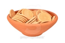 Hardtack cookie in clay bowl 이미지 (158912459) - 게티이미지뱅크 Hardtack cookie in clay bowl
