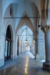Cloth Hall 이미지 (177246606) - 게티이미지뱅크 Cloth Hall