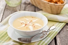Saffron soup 이미지 (153980177) - 게티이미지뱅크 Saffron soup