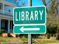 Public Library Road Sign 이미지 (140043407) - 게티이미지뱅크 Public Library Road Sign