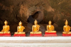 Buddha, located in Cave 이미지 (141571359) - 게티이미지뱅크 Buddha, located in Cave