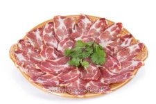 쑨 바이 미트 | sliced Ã¢Â€Â‹Ã¢Â€Â‹meat 이미지 (459960415) - 게티이미지뱅크 sliced Ã¢Â€Â‹Ã¢Â€Â‹meat