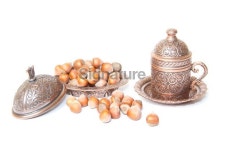 hazelnuts and traditional turkish coffee cup isolated on white 이미지 (181558681) - 게티이미지뱅크 hazelnuts and traditional... 