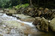 Water flowing over rocks. 이미지 (174441256) - 게티이미지뱅크 Water flowing over rocks.