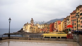 Main street and light lamp in  Camogli, Ligury, italy 이미지 (178569226) - 게티이미지뱅크 Main street and light lamp in... 