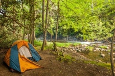 Tent by the River 이미지 (178839882) - 게티이미지뱅크 Tent by the River