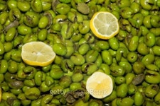 new green olives with lemon 이미지 (186793948) - 게티이미지뱅크 new green olives with lemon