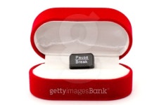 Pause, break key in ring case concept 이미지 (453313197) - 게티이미지뱅크 Pause, break key in ring case concept