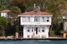 Building in Bosphorus Strait 이미지 (185178374) - 게티이미지뱅크 Building in Bosphorus Strait