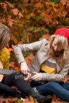 learning playing guitar 이미지 (177709645) - 게티이미지뱅크 learning playing guitar