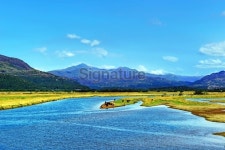 View towards Snowdon from Porthmadog, Wales 이미지 (187253620) - 게티이미지뱅크 View towards Snowdon from Porthmadog, Wales