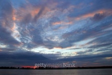 sunset on the river Kama 이미지 (178034959) - 게티이미지뱅크 sunset on the river Kama