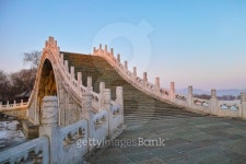 Chinese style arch bridge 이미지 (178480368) - 게티이미지뱅크 Chinese style arch bridge
