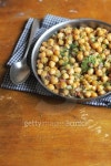 베이컨 주식회사 (BAYCON Co., Ltd.) | Chickpea stew with bacon, leek and bay leaves 이미지 (160434150) - 게티이미지뱅크 Chickpea stew with bacon, leek and bay leaves