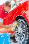 김해클린 바퀴잡는사람들 | Cleaning the tire 이미지 (181101470) - 게티이미지뱅크 Cleaning the tire