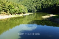 Luxembourg: The lake Esch-sur-Sûre 이미지 (460940569) - 게티이미지뱅크 Luxembourg: The lake Esch-sur-Sûre