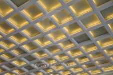 Luxury hotel lounge hall ceiling with many lamps 이미지 (461875189) - 게티이미지뱅크 Luxury hotel lounge hall ceiling with...