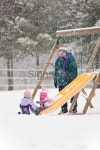 Grandma & Granddaughters Playing in Snow 이미지 (174856249) - 게티이미지뱅크 Grandma & Granddaughters Playing in Snow