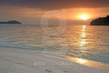 sunset above tropical sea 이미지 (462255467) - 게티이미지뱅크 sunset above tropical sea
