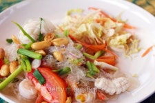 Vermicelli Salad 이미지 (178792705) - 게티이미지뱅크 Vermicelli Salad