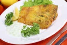 roasted fish with salad and souse 이미지 (453441443) - 게티이미지뱅크 roasted fish with salad and souse