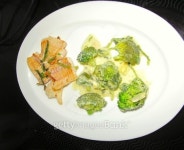 fish with broccoli 이미지 (452594851) - 게티이미지뱅크 fish with broccoli