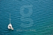 Sail boat on a lake 이미지 (186956634) - 게티이미지뱅크 Sail boat on a lake