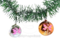 Christmas decoration-glass ball on fir branches. 이미지 (178593967) - 게티이미지뱅크 Christmas decoration-glass ball on fir... 