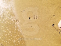 Footprints in the Sand 이미지 (175567920) - 게티이미지뱅크 Footprints in the Sand