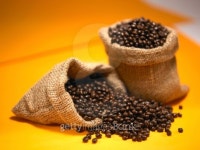 Coffee beans roasted in jute sack 이미지 (509728273) - 게티이미지뱅크 Coffee beans roasted in jute sack