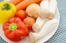 isolated colorful vegetable arrangement 이미지 (497267847) - 게티이미지뱅크 isolated colorful vegetable arrangement